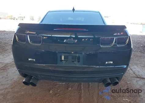 2013 Chevrolet Camaro Zl1 z USA, uszkodzony, nr VIN 2G1FZ1EP1D9802640